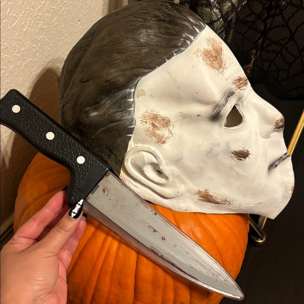 Halloween Michael Myers, Mask and Knife Set🎃